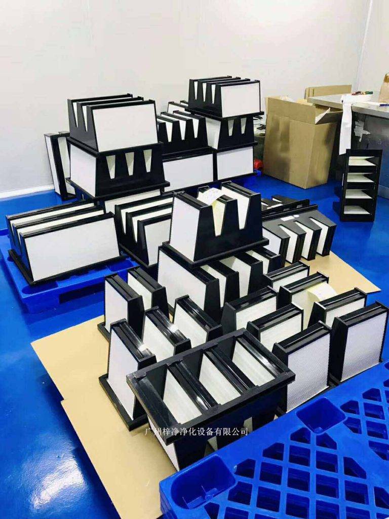 组合式高效过滤器滤料厚度越大，阻力也越大。